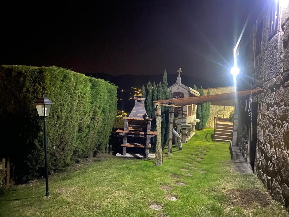 Casa Rural O Carballo Da Pedra La Caniza Esterno foto